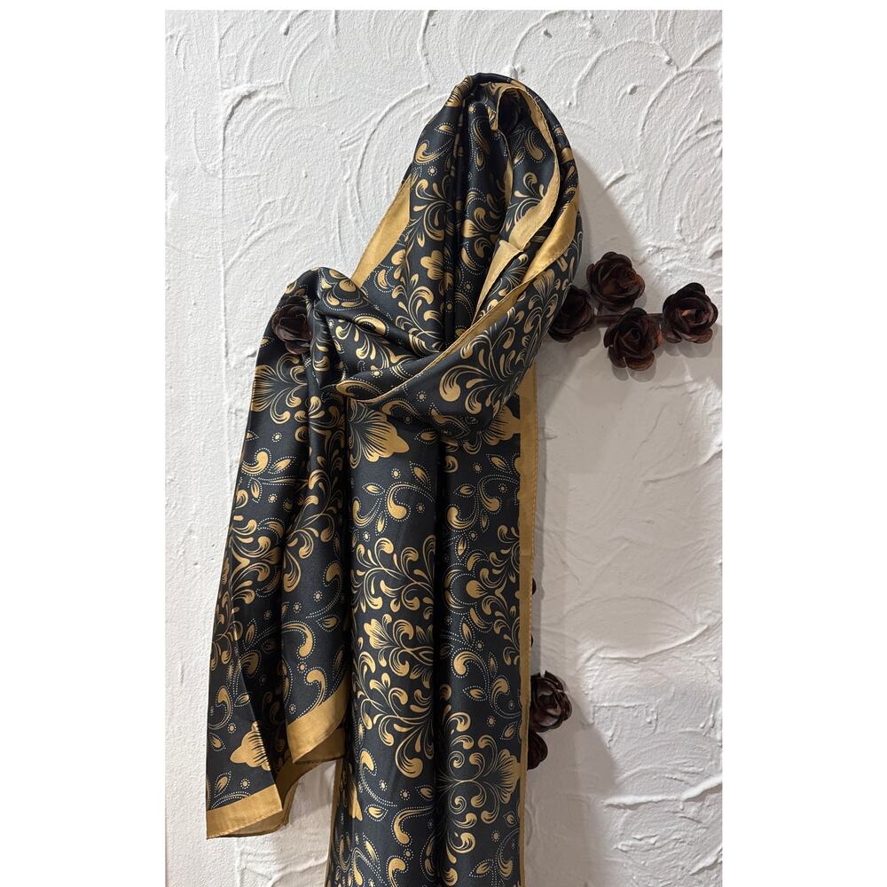 Elegant Black & Beige Beautiful‎ Scarf - Size: 32x68